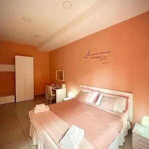 ** Panzió Rianna House Olaszország